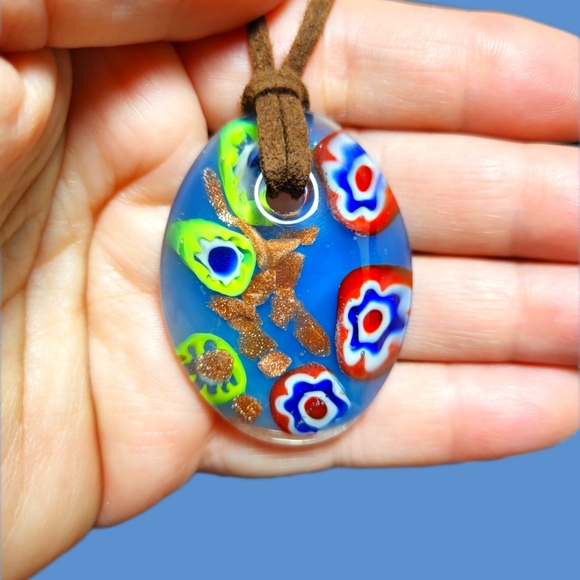 Vintage Murano Millefiori Glass Pendant Necklace. - Picture 7 of 8